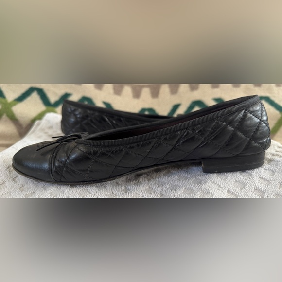 Chanel Quilted Black Leather CC Cap Toe Bow Ballet Flats Size 40 US 10 *READ* - Picture 9 of 16
